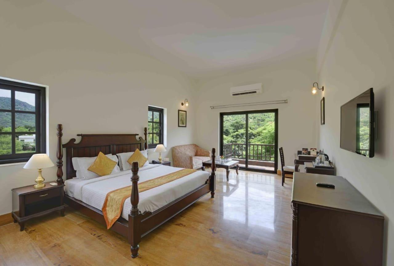 The Hunting Lodge Resort Udaipur - Villas & Pool Dabok Екстер'єр фото